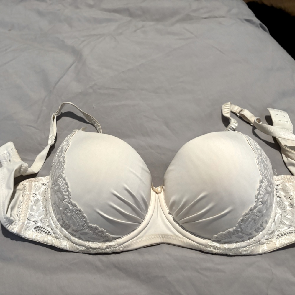 Elegant White Lace Bra